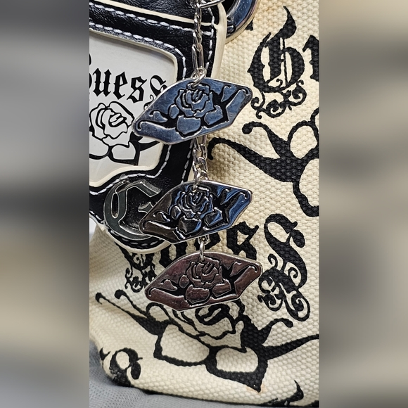 Sold - Picture 4 of 8